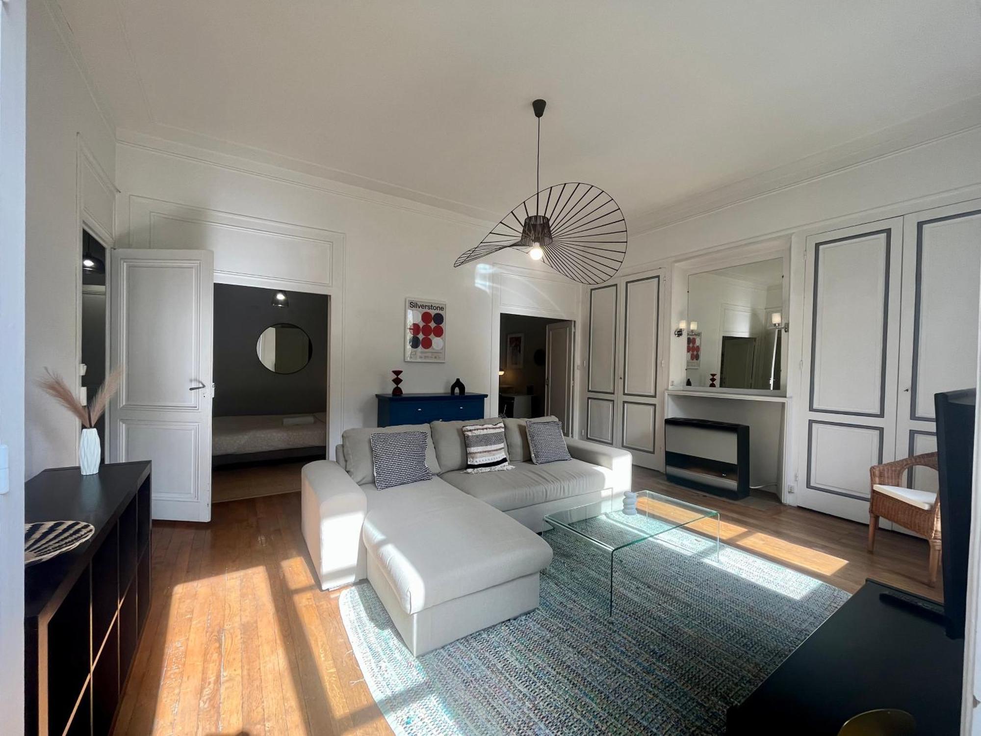 Suite Lavany Lyon Exterior foto