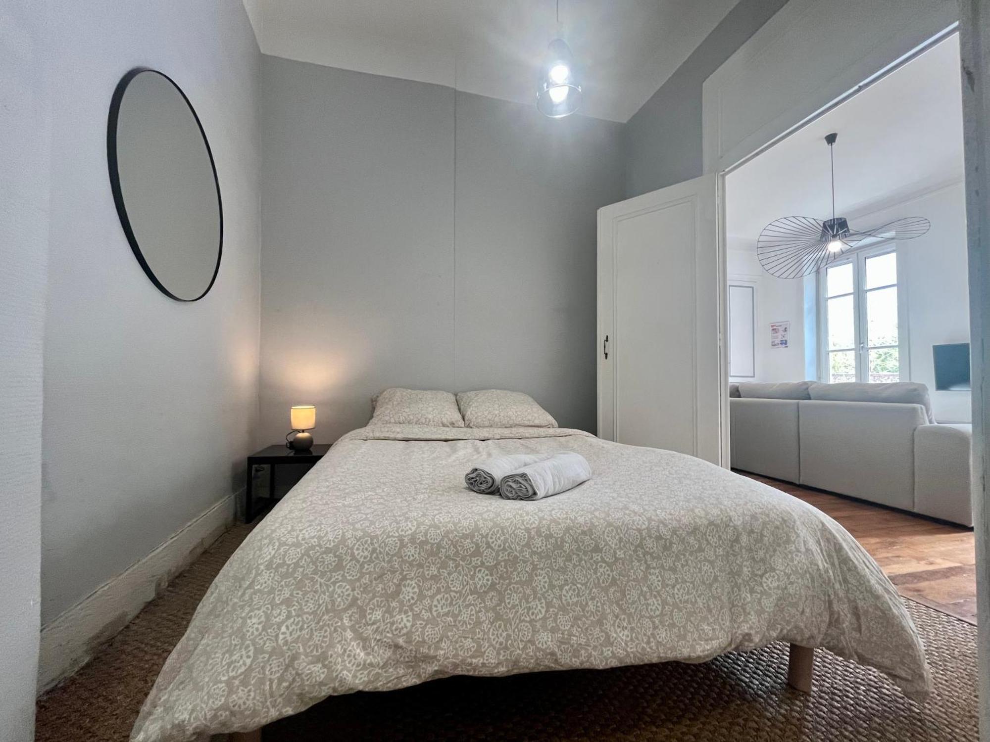 Suite Lavany Lyon Exterior foto